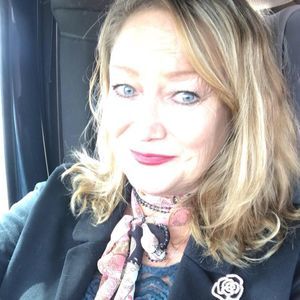 Meet your Posher, Katrina